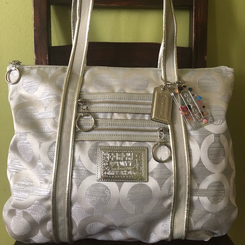 Rare Coach Poppy Glamour Tote Silver